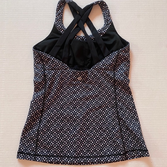 Lululemon Enhearten Tank - Picture 6 of 7